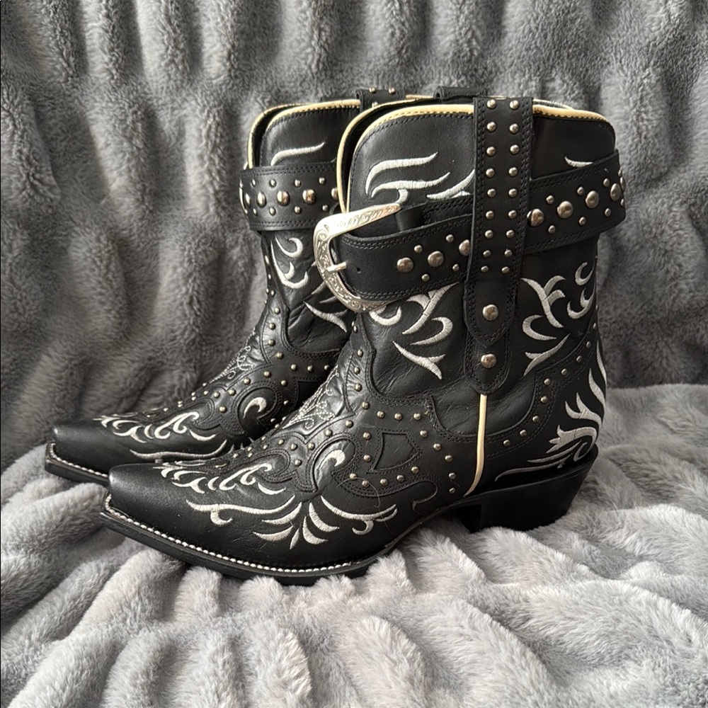 Black and White Western Ankle Boots with Studded Details